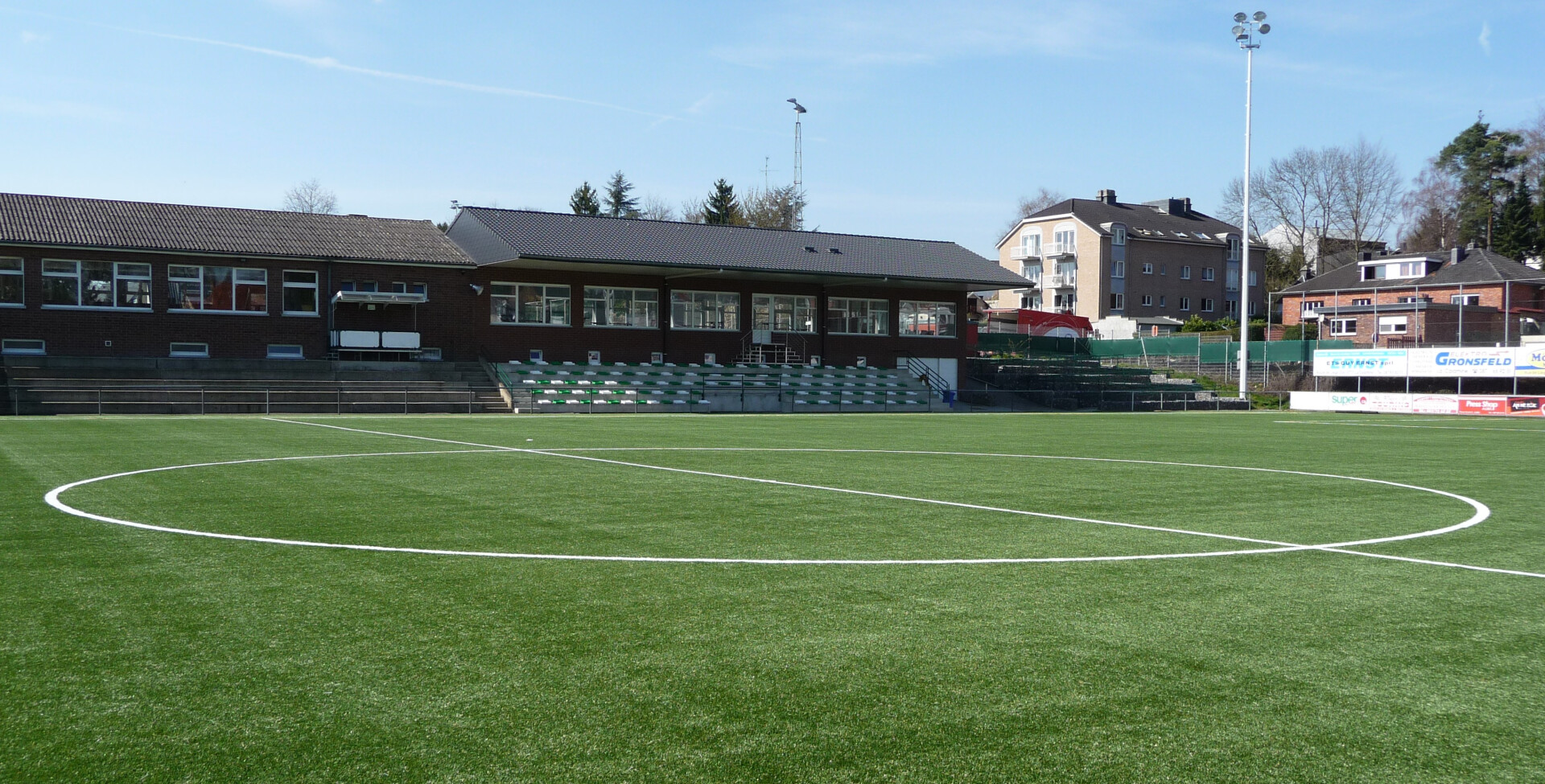 VoetbalXprt-Sportinfrabouw