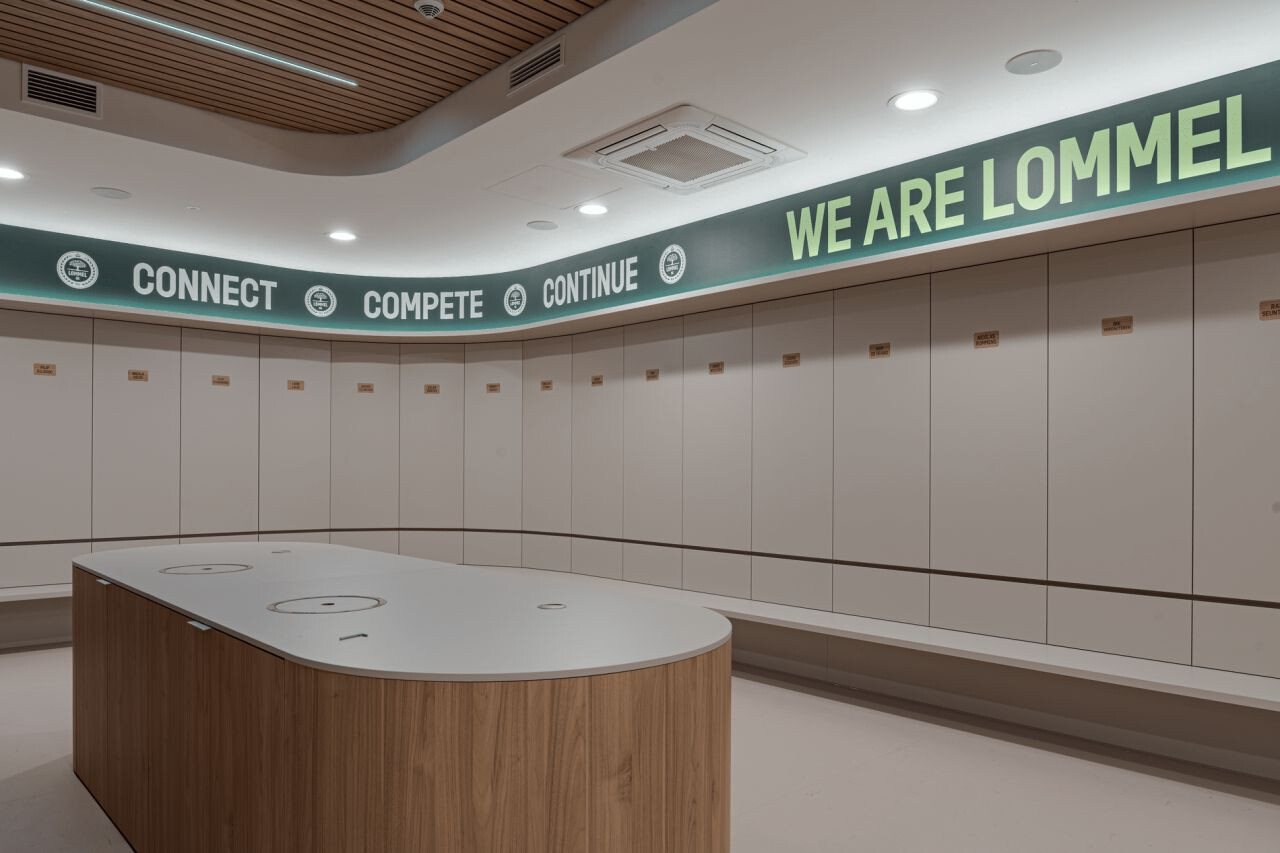 VoetbalXprt-Lommelsk1