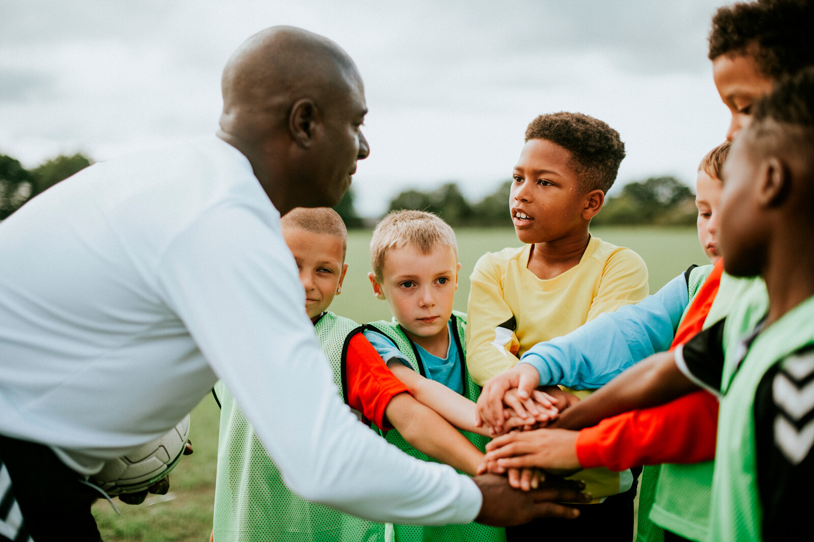 Het Belgische voetbal gaat de strijd tegen discriminatie in het jeugdvoetbal aan